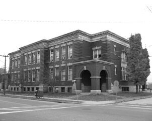 Mercer School exterior